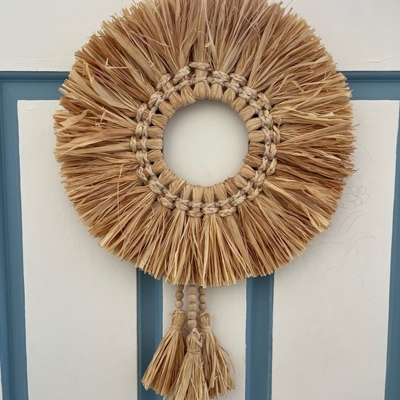 Opalhouse raffia wreath with tassels - Picture 1 of 5